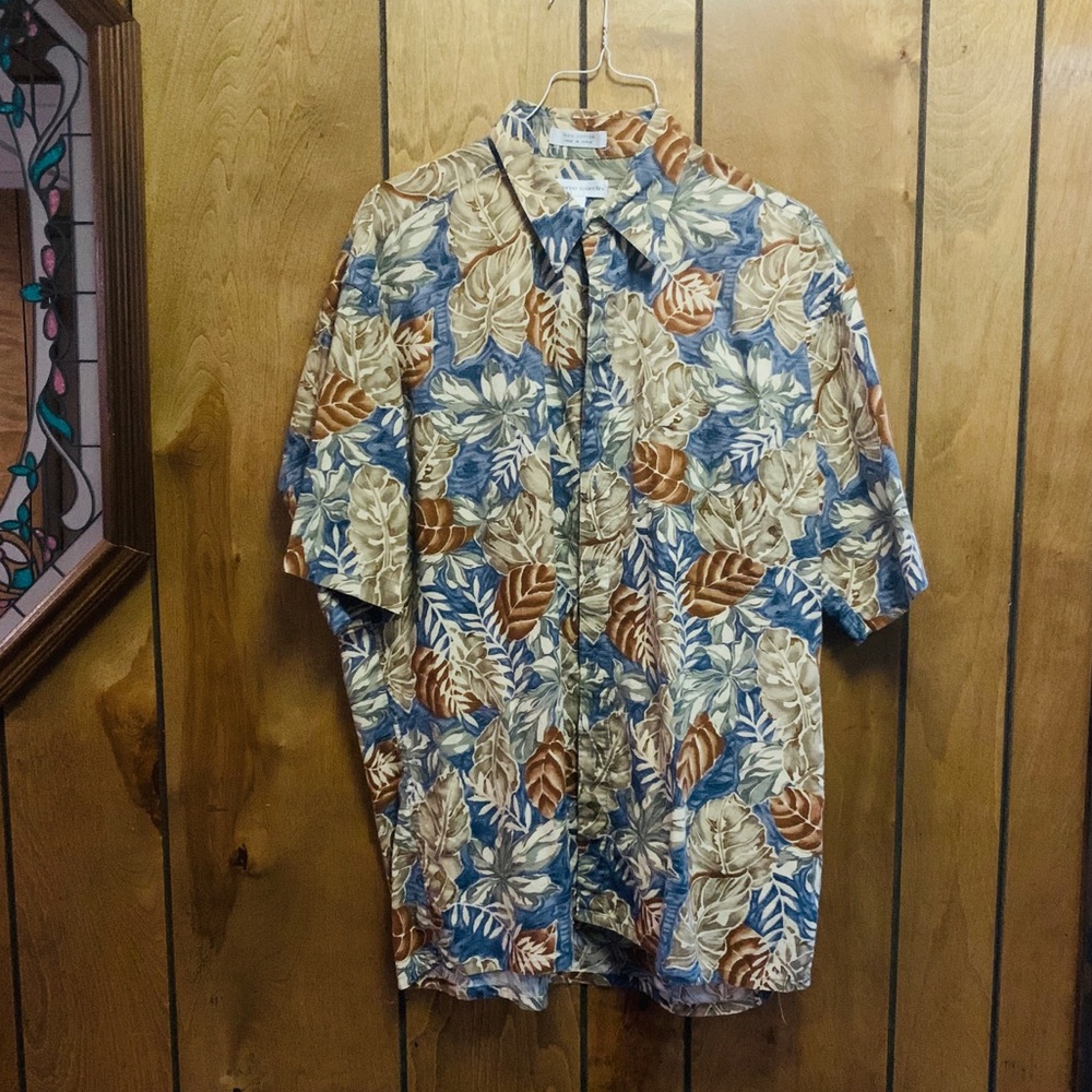 pierre cardin short sleeve dress shirts pierre cardin mens tropical print short sleeve shirt from Sears.com